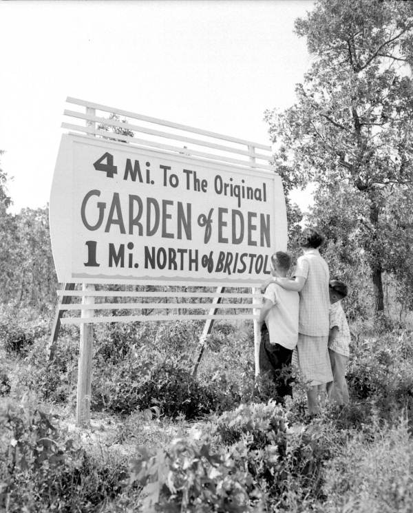 Bristol Florida Garden of Eden Sign