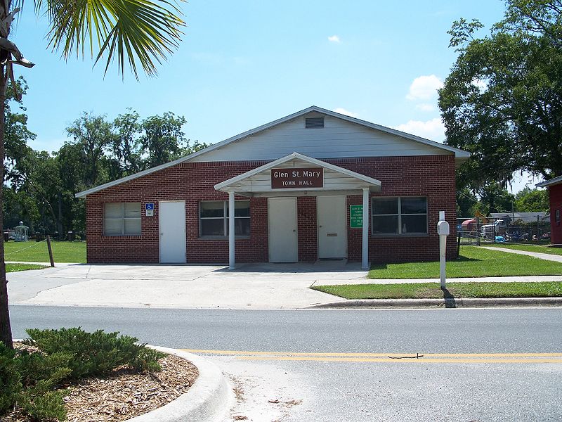 Glen St. Mary. Florida's Outstanding Rural Community of 2004